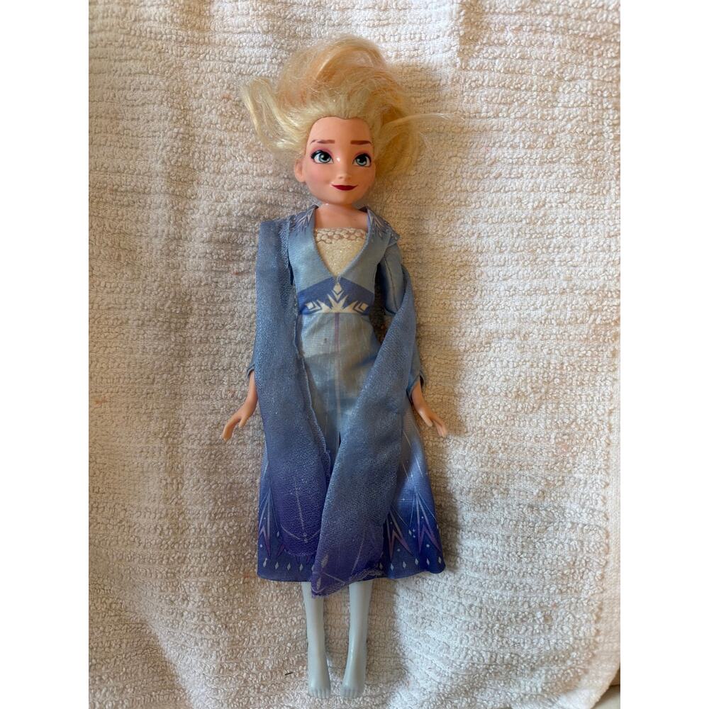 Hasbro Disney Frozen 2 Elsa Doll Mattel 2018 Blonde Messy Hair Blue Dress